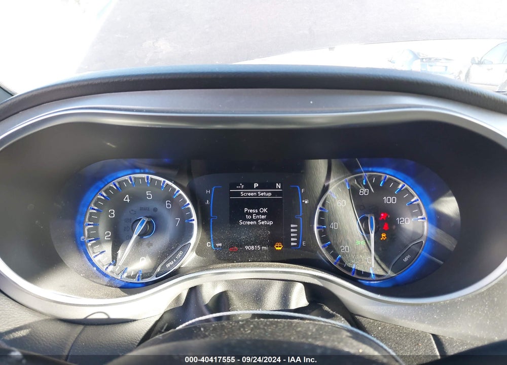2019 CHRYSLER PACIFICA TOURING L VIN: 2C4RC1BG5KR644326