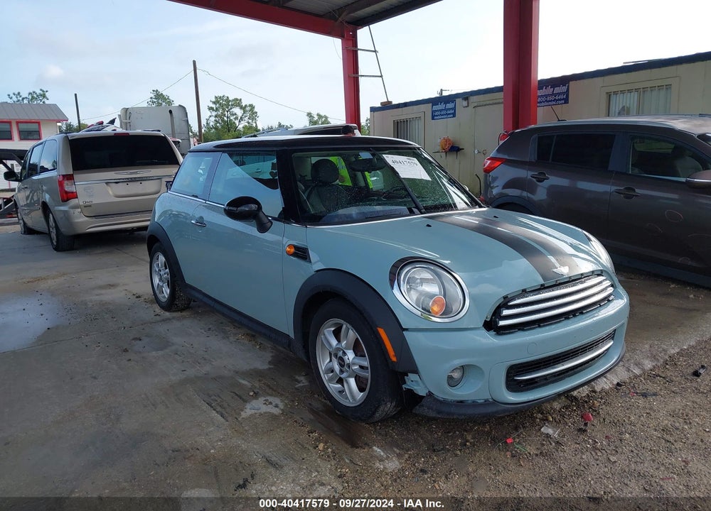 2012 MINI COOPER VIN: WMWSU3C55CT260206
