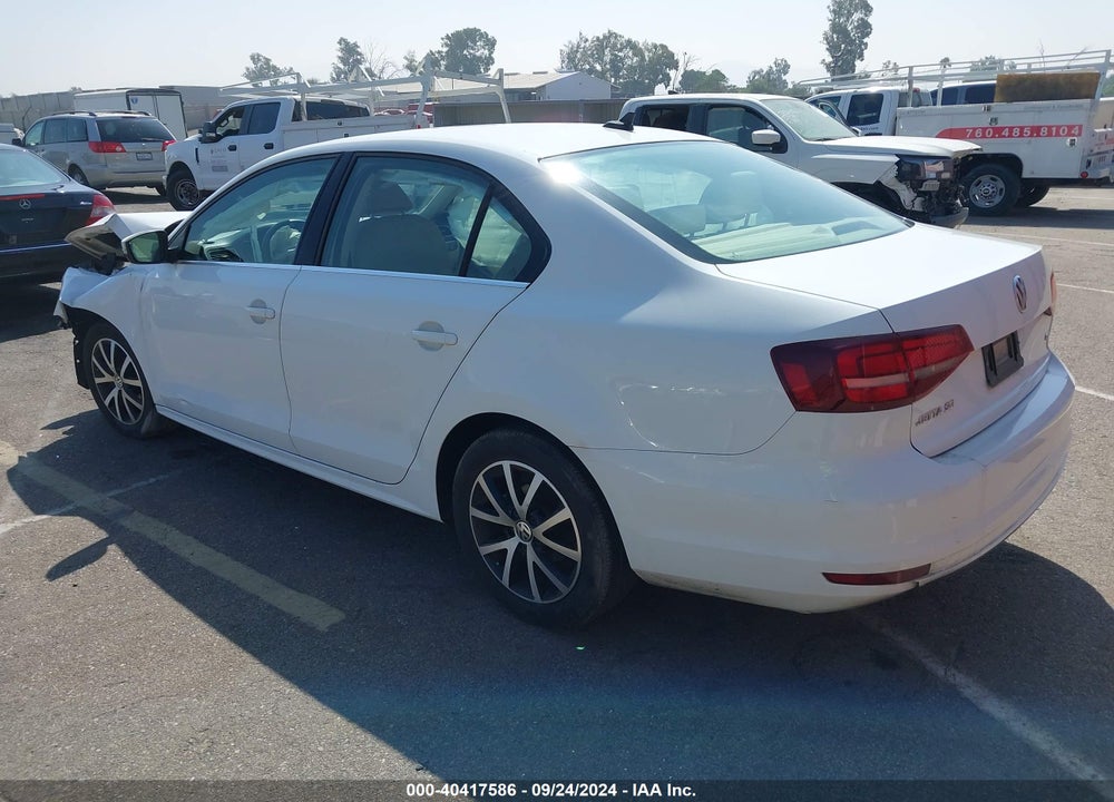 2017 VOLKSWAGEN JETTA 1.4T SE VIN: 3VWDB7AJ2HM356631