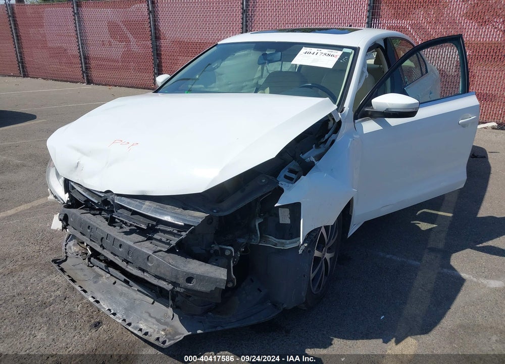 2017 VOLKSWAGEN JETTA 1.4T SE VIN: 3VWDB7AJ2HM356631