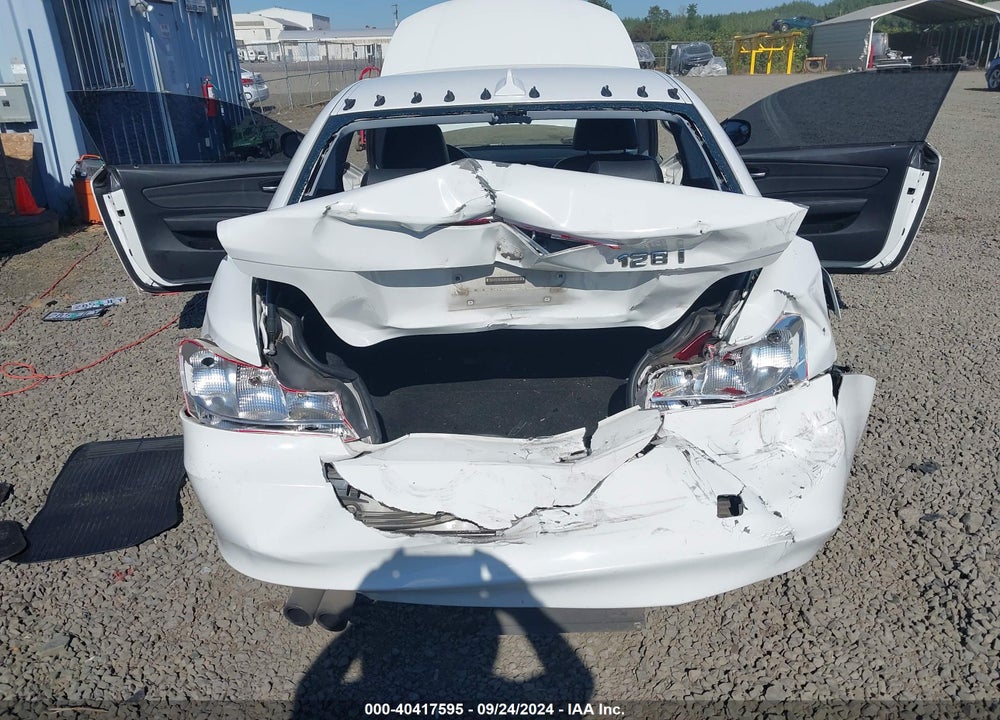 2011 BMW 128I VIN: WBAUP9C55BVL89603