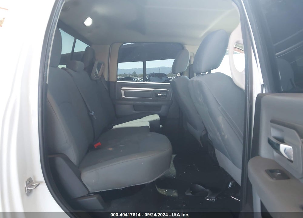 2018 RAM 2500 SLT 4X4 6'4 BOX VIN: 3C6UR5DL5JG205018
