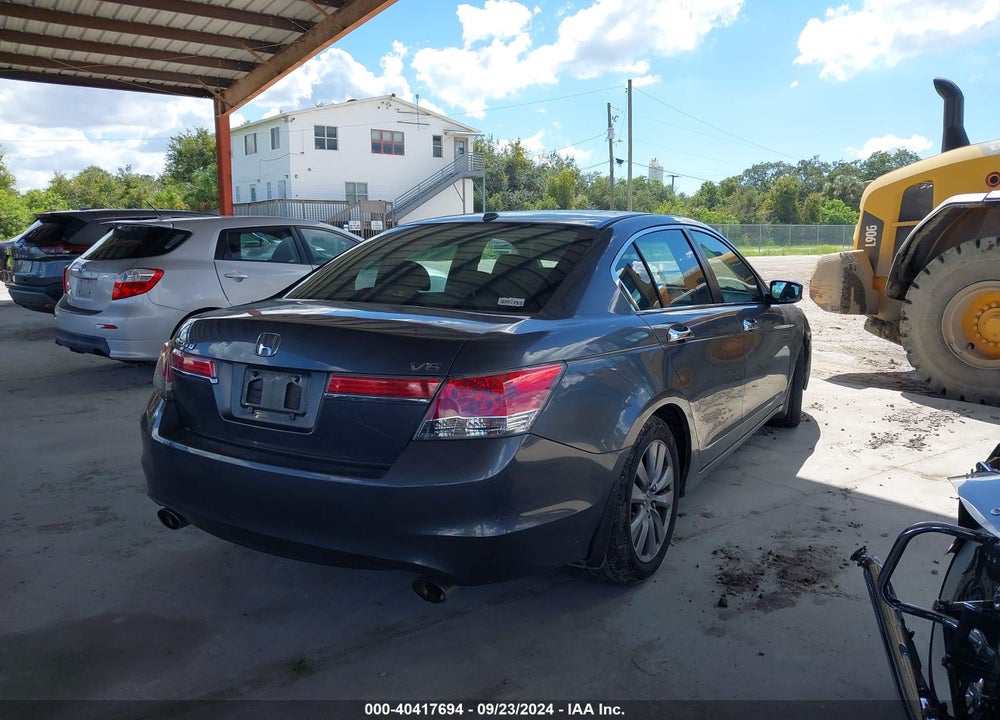 2011 HONDA ACCORD VIN: 1HGCP3F84BA025845