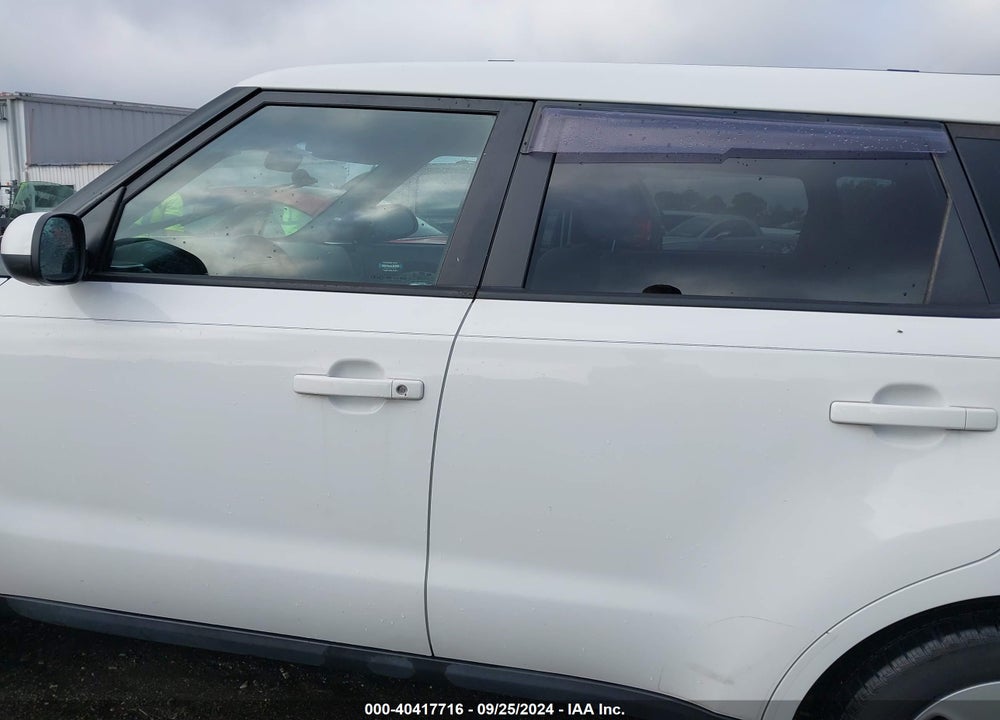 2014 KIA SOUL VIN: KNDJN2A29E7739898