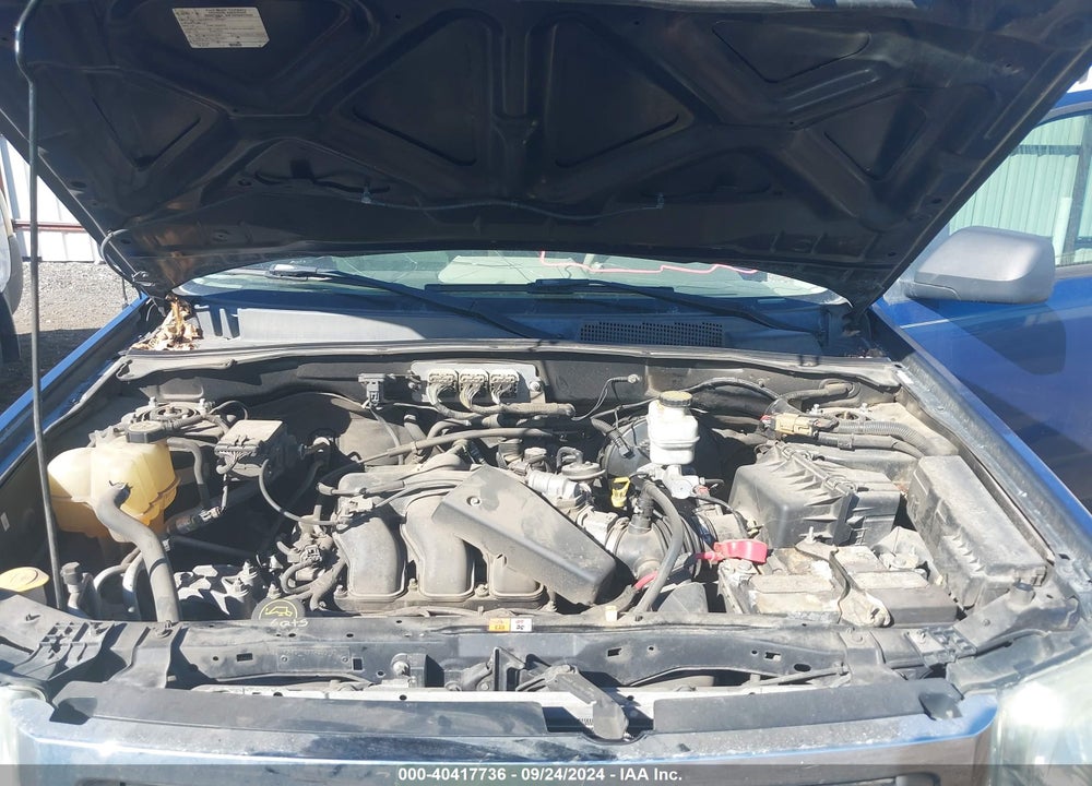 2008 FORD ESCAPE XLT VIN: 1FMCU93158KC97823