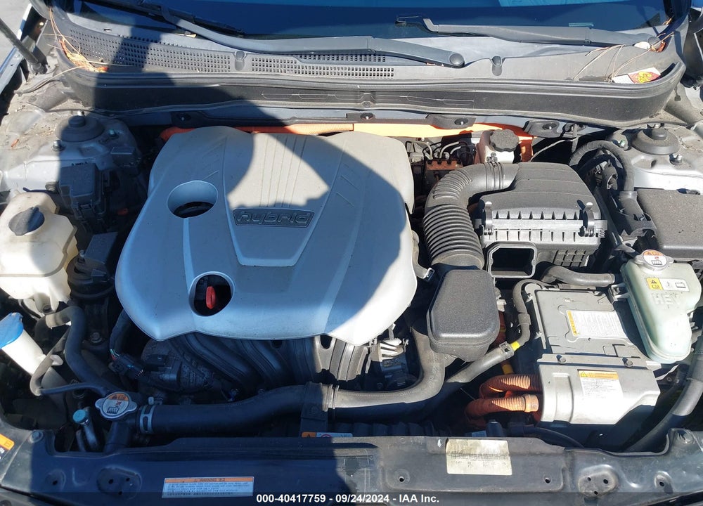 2015 HYUNDAI SONATA HYBRID LIMITED VIN: KMHEC4A49FA123509
