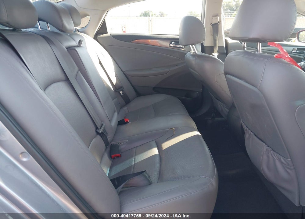 2015 HYUNDAI SONATA HYBRID LIMITED VIN: KMHEC4A49FA123509
