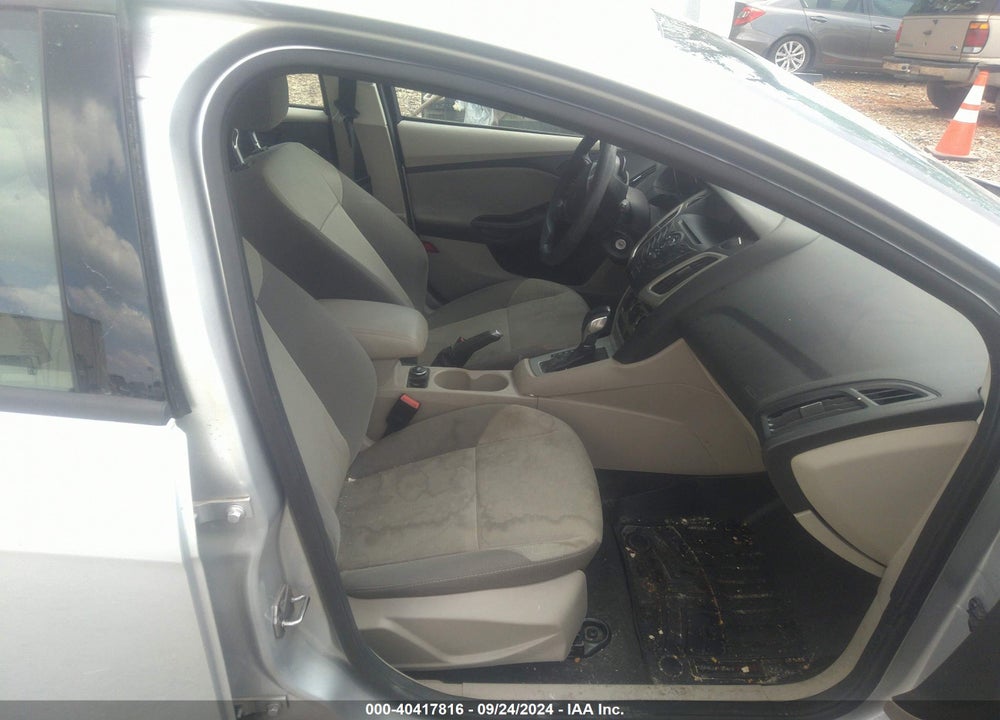 2012 FORD FOCUS SE VIN: 1FAHP3K2XCL260266