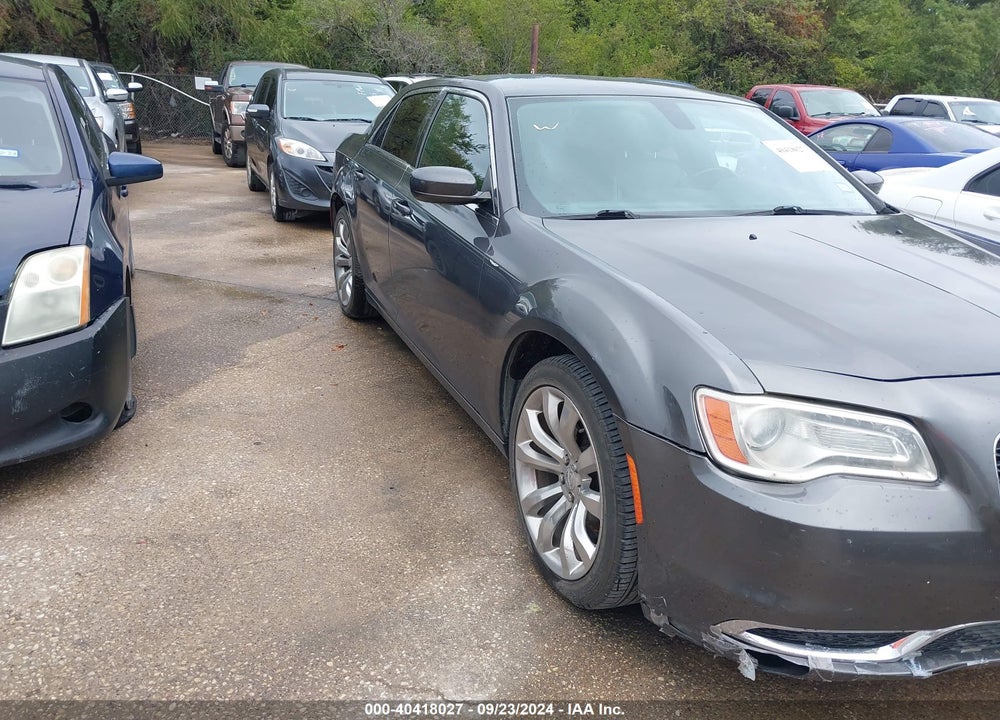 2016 CHRYSLER 300 LIMITED VIN: 2C3CCAAG4GH313858