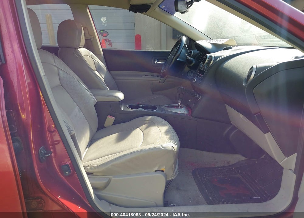 2010 NISSAN ROGUE SL VIN: JN8AS5MT8AW002131