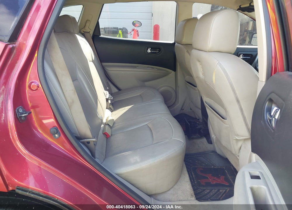 2010 NISSAN ROGUE SL VIN: JN8AS5MT8AW002131