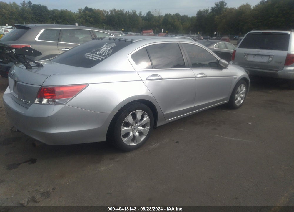 2009 HONDA ACCORD 2.4 EX-L VIN: 1HGCP26879A067981