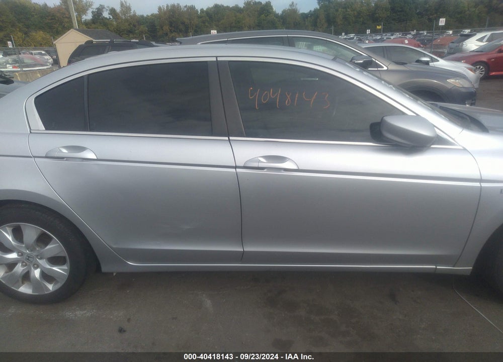 2009 HONDA ACCORD 2.4 EX-L VIN: 1HGCP26879A067981