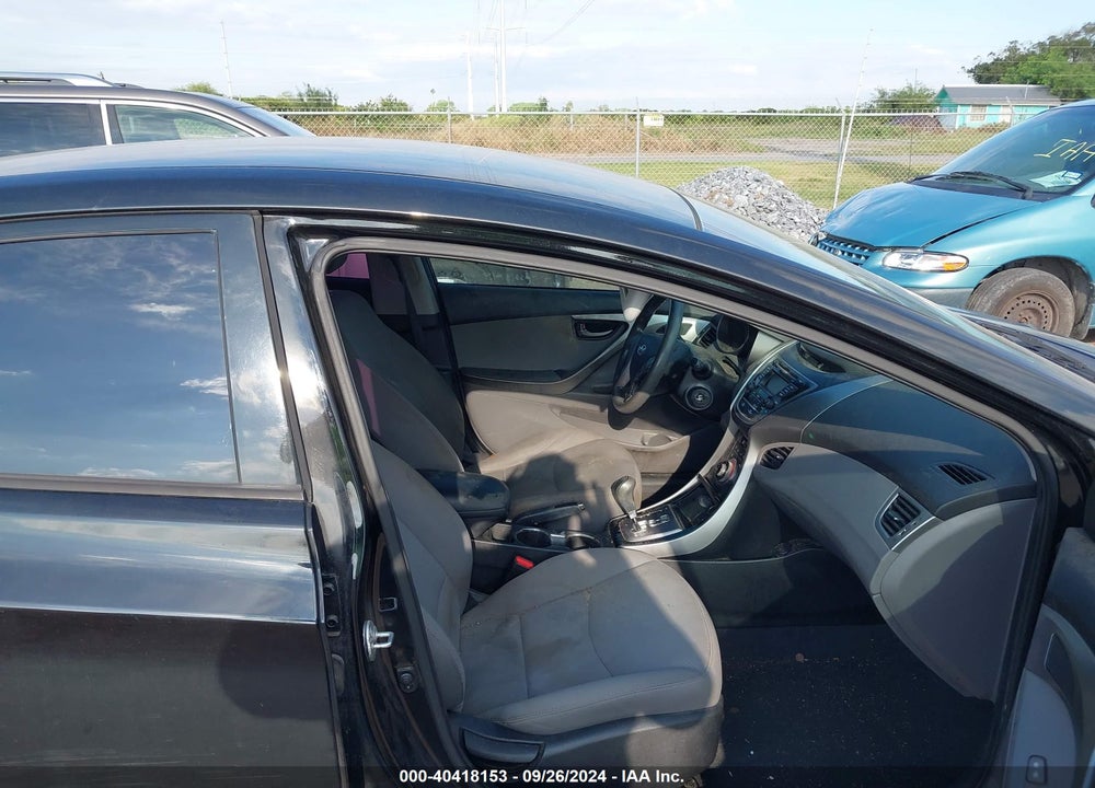 2013 HYUNDAI ELANTRA GLS VIN: 5NPDH4AE1DH286493