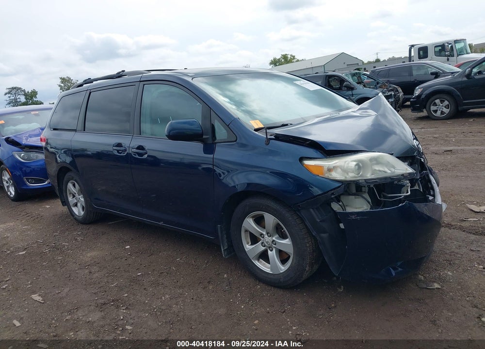 2012 TOYOTA SIENNA LE V6 8 PASSENGER VIN: 5TDKK3DC6CS211391