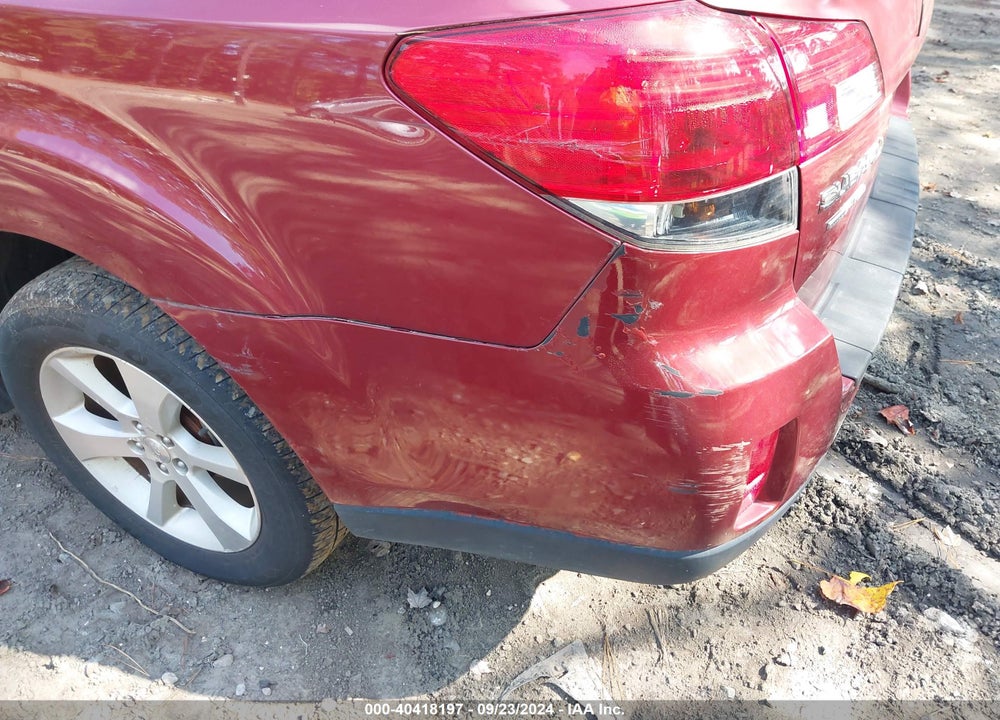 2013 SUBARU OUTBACK 2.5I LIMITED VIN: 4S4BRCKCXD3238543