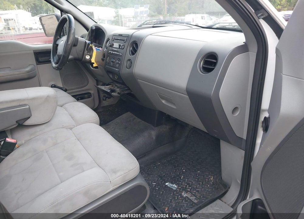 2006 FORD F-150 STX/XL/XLT VIN: 1FTRF12286NB00997