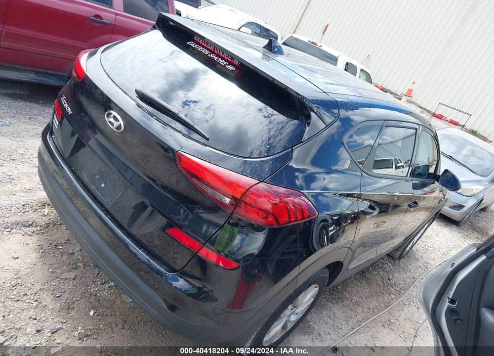 2020 HYUNDAI TUCSON SE VIN: KM8J23A48LU083249