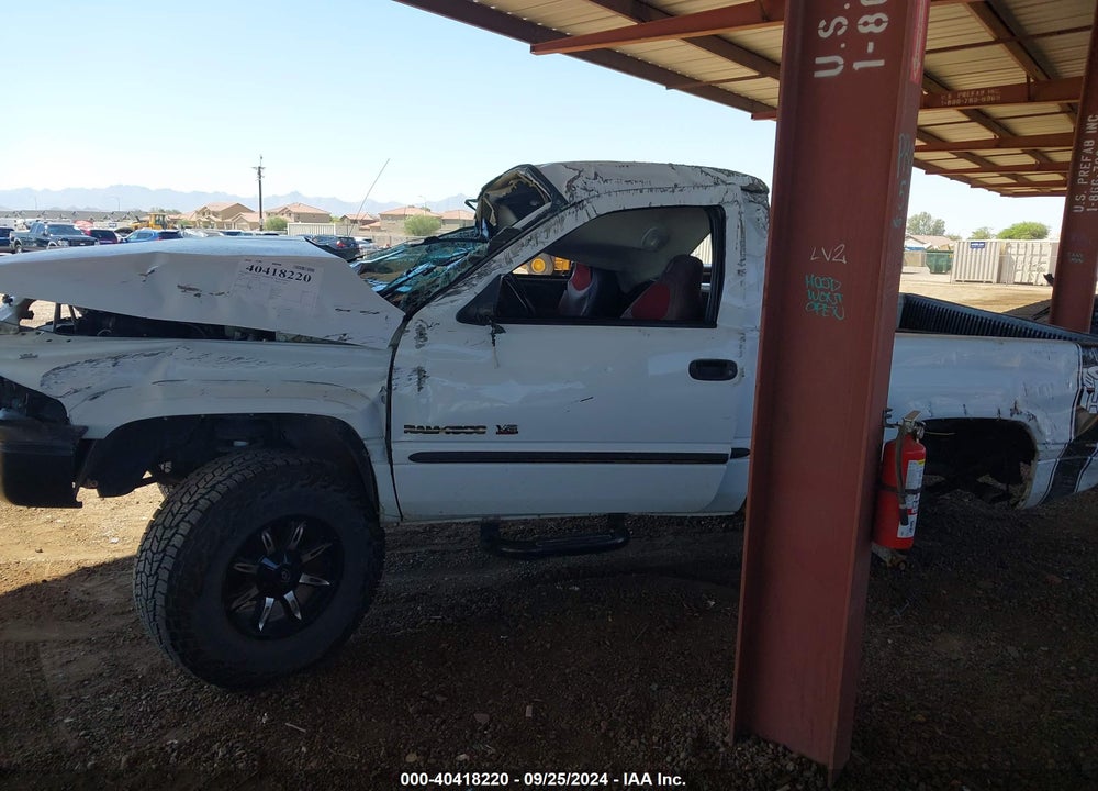 2000 DODGE RAM 1500 ST VIN: 1B7HF16ZXYS641783