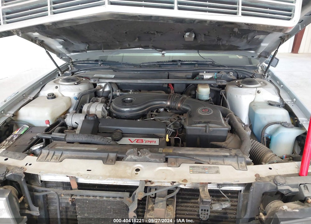1992 CADILLAC DEVILLE VIN: 1G6CD53B3N4206007
