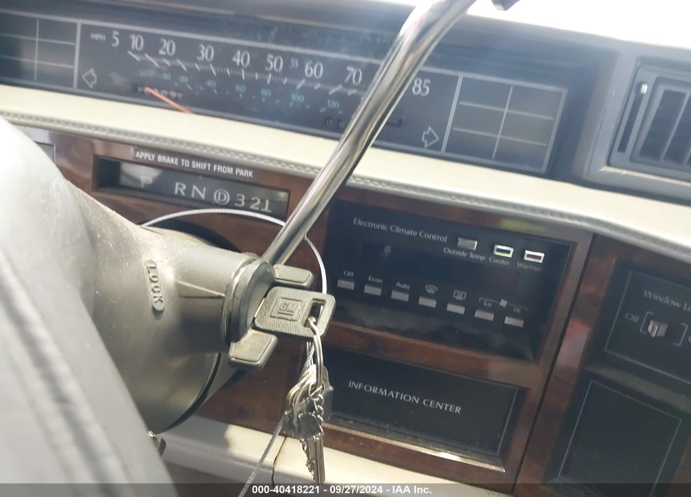 1992 CADILLAC DEVILLE VIN: 1G6CD53B3N4206007
