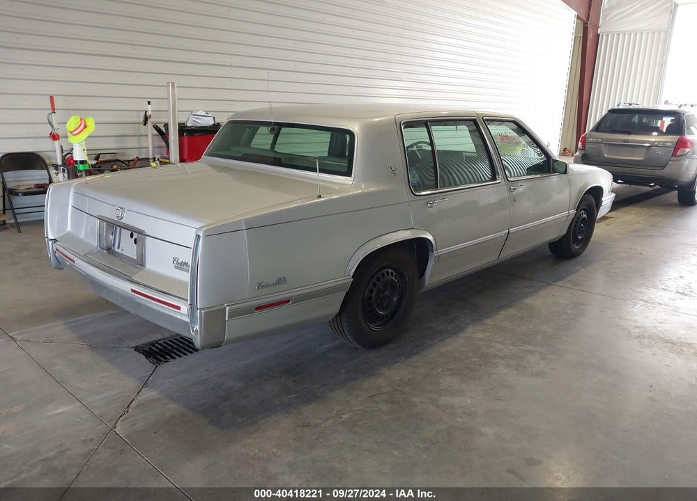1992 CADILLAC DEVILLE VIN: 1G6CD53B3N4206007