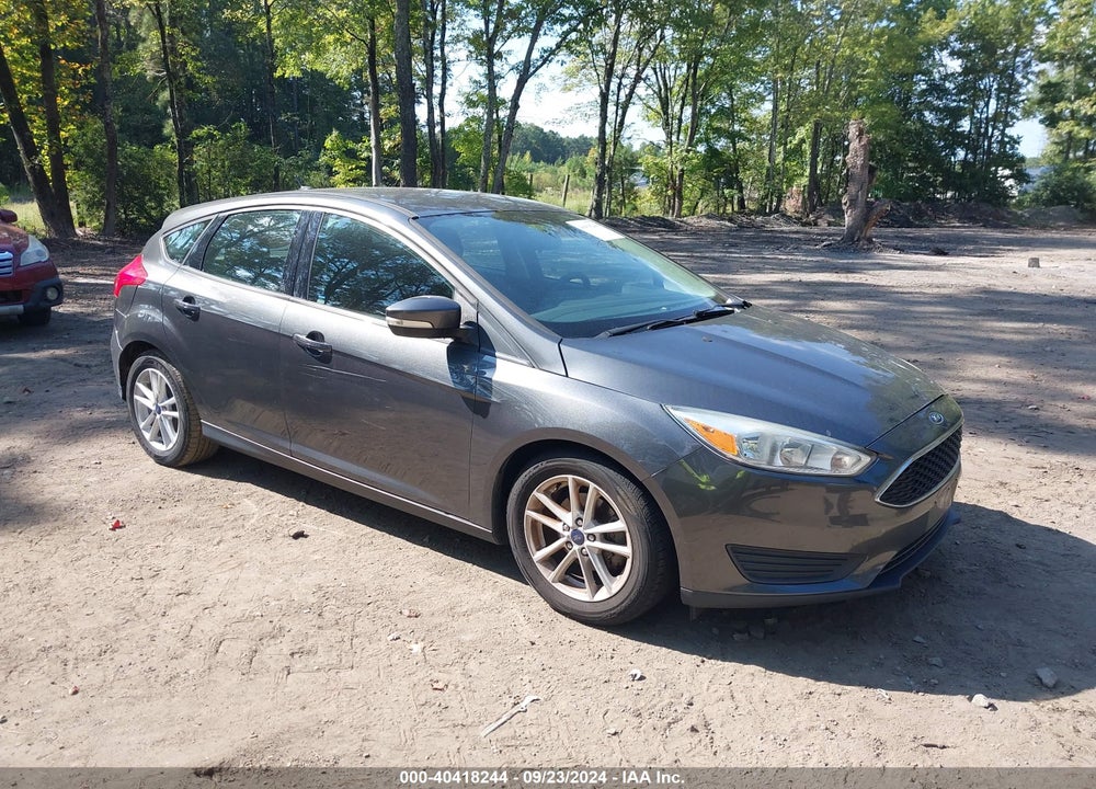 2017 FORD FOCUS SE VIN: 1FADP3K23HL278596