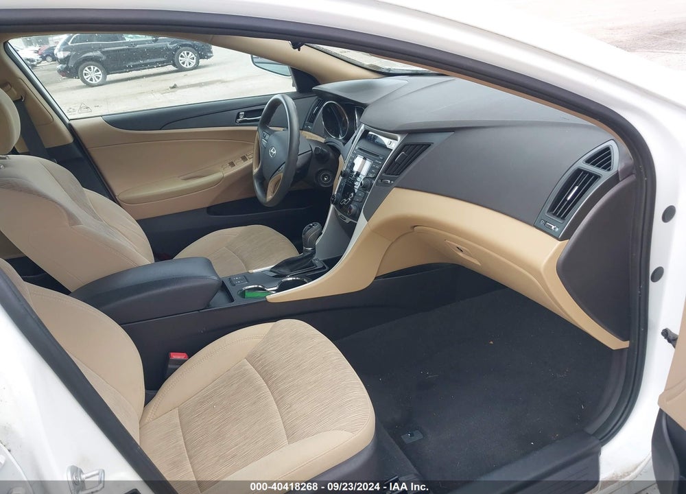 2013 HYUNDAI SONATA GLS VIN: 5NPEB4AC9DH794151