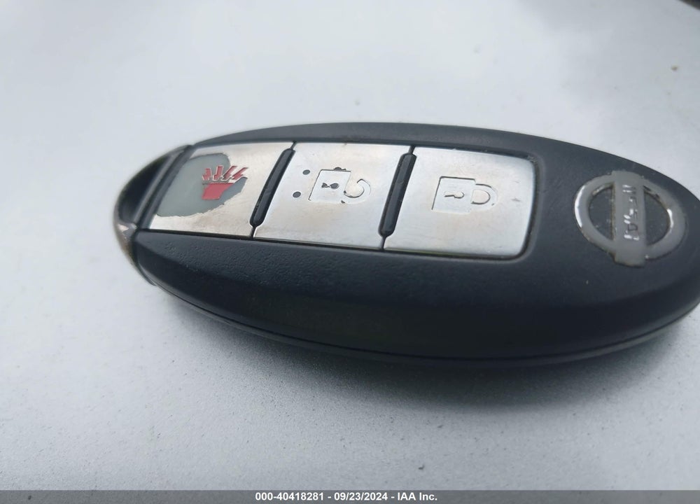 2010 NISSAN ROGUE SL VIN: JN8AS5MT4AW013420