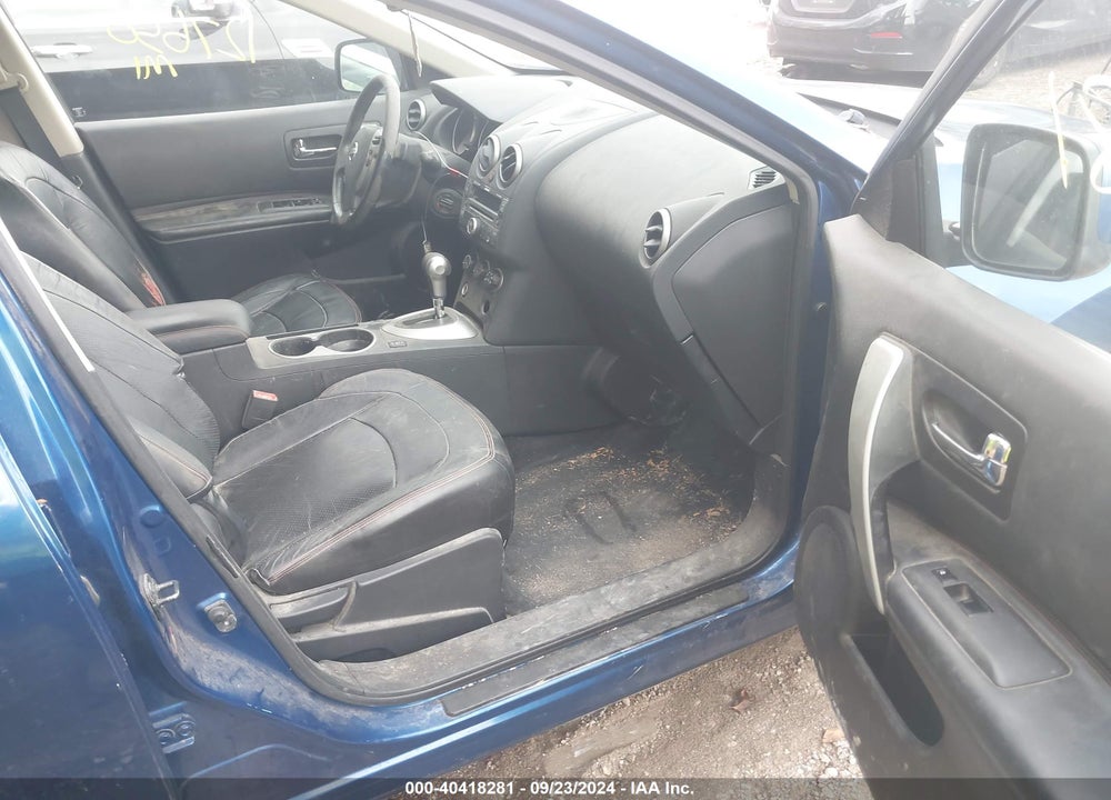 2010 NISSAN ROGUE SL VIN: JN8AS5MT4AW013420