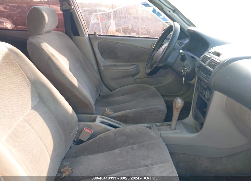 2002 TOYOTA COROLLA CE VIN: 2T1BR12E72C552312