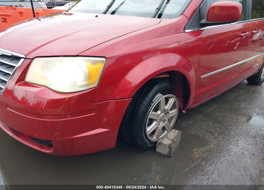 2010 CHRYSLER TOWN & COUNTRY TOURING VIN: 2A4RR5D10AR136241