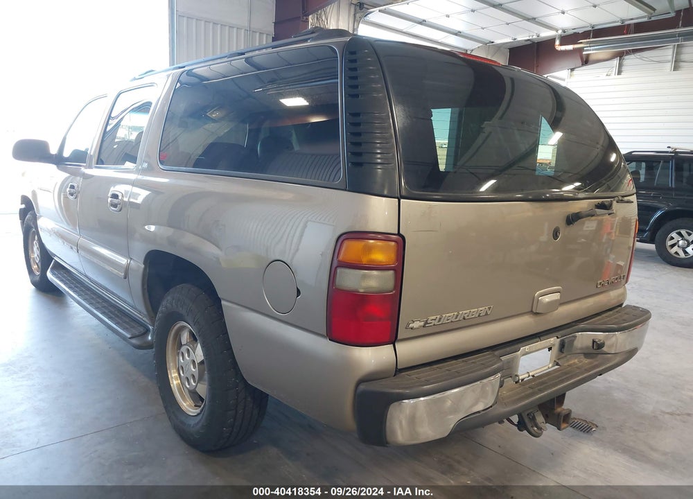 2002 CHEVROLET SUBURBAN 1500 LT VIN: 1GNFK16Z92J248008