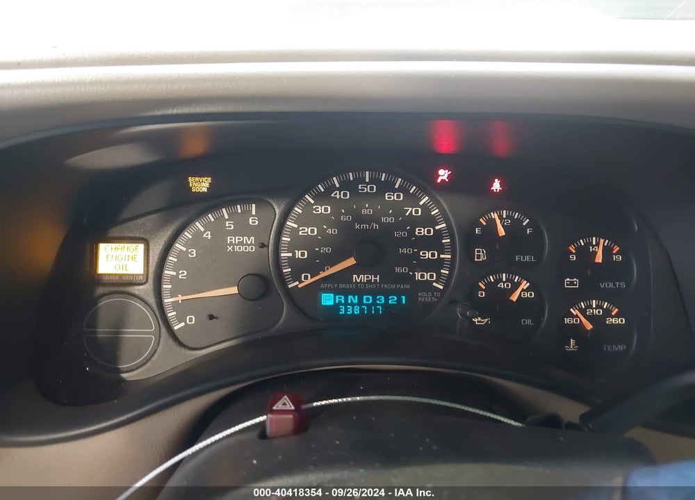 2002 CHEVROLET SUBURBAN 1500 LT VIN: 1GNFK16Z92J248008