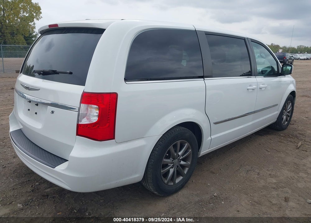 2015 CHRYSLER TOWN & COUNTRY S VIN: 2C4RC1HG3FR584253