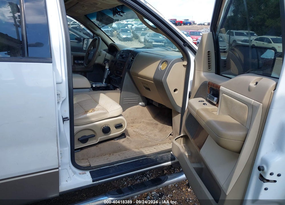 2004 FORD F-150 LARIAT/XLT VIN: 1FTPW12544KD11842