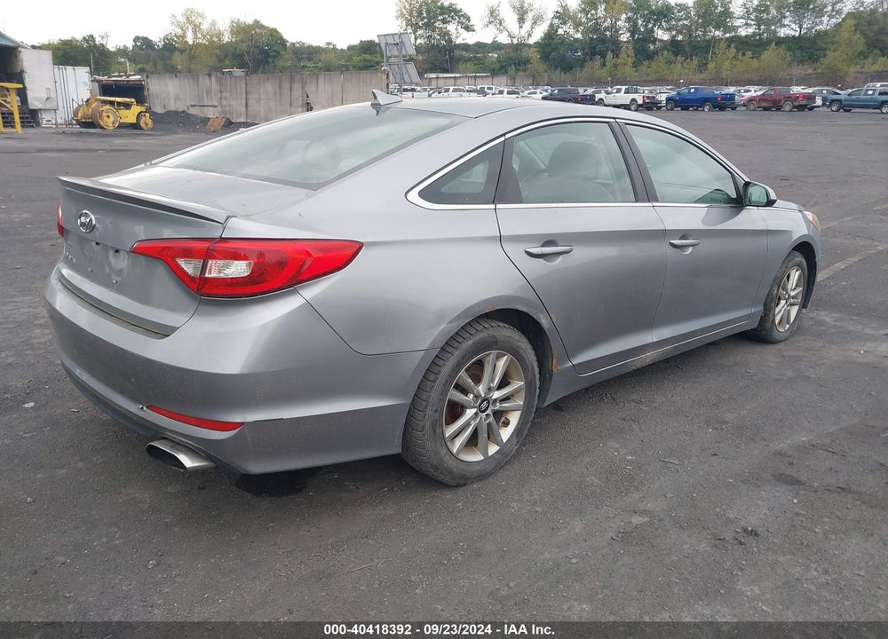 2017 HYUNDAI SONATA VIN: 5NPE24AF8HH488848