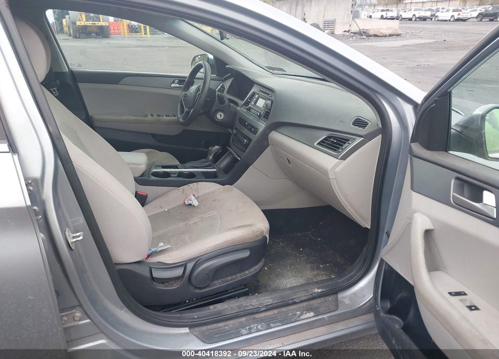 2017 HYUNDAI SONATA VIN: 5NPE24AF8HH488848