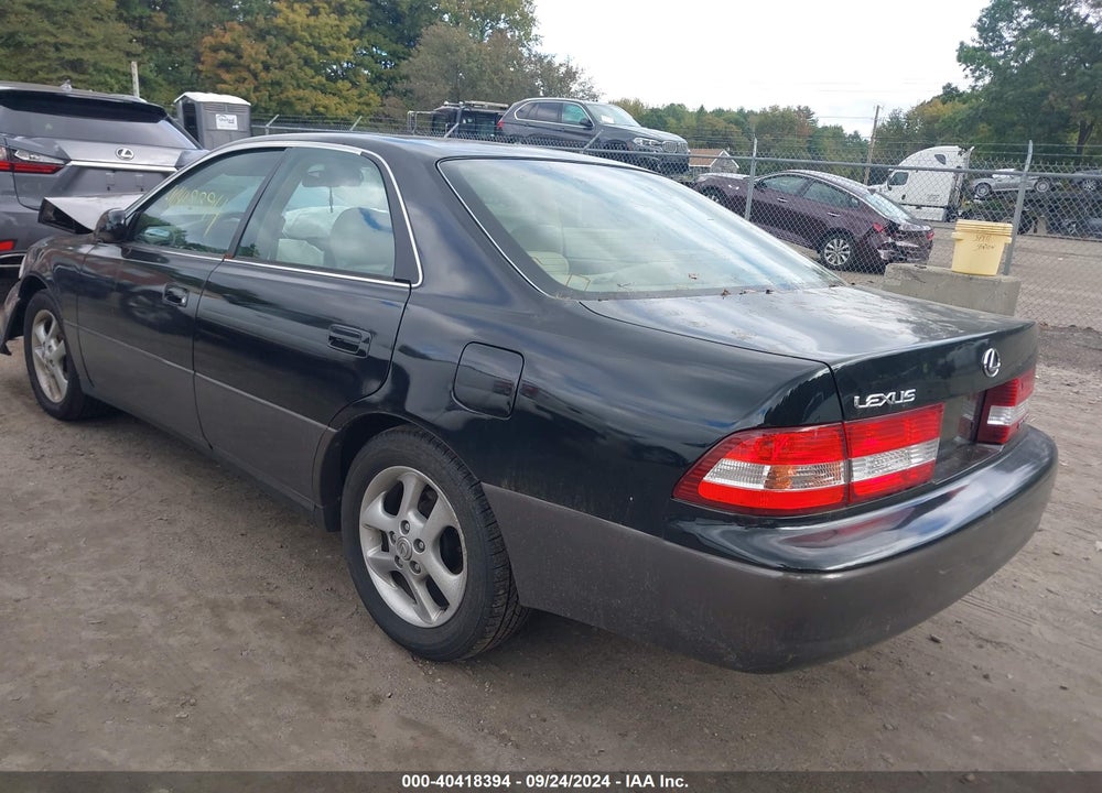 2000 LEXUS ES 300 VIN: JT8BF28G2Y0251682