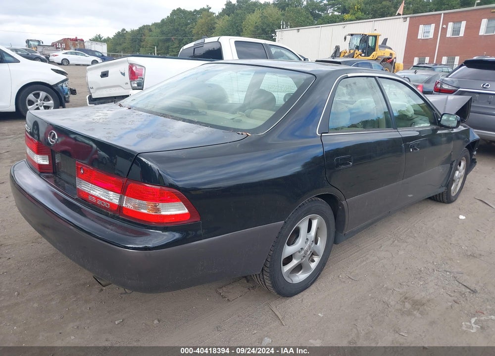 2000 LEXUS ES 300 VIN: JT8BF28G2Y0251682