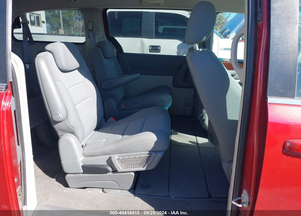 2010 CHRYSLER TOWN & COUNTRY TOURING VIN: 2A4RR5D1XAR149109