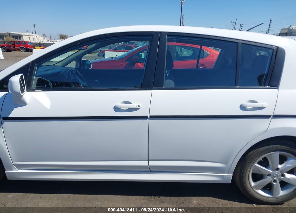 2011 NISSAN VERSA 1.8SL VIN: 3N1BC1CP8BL457310