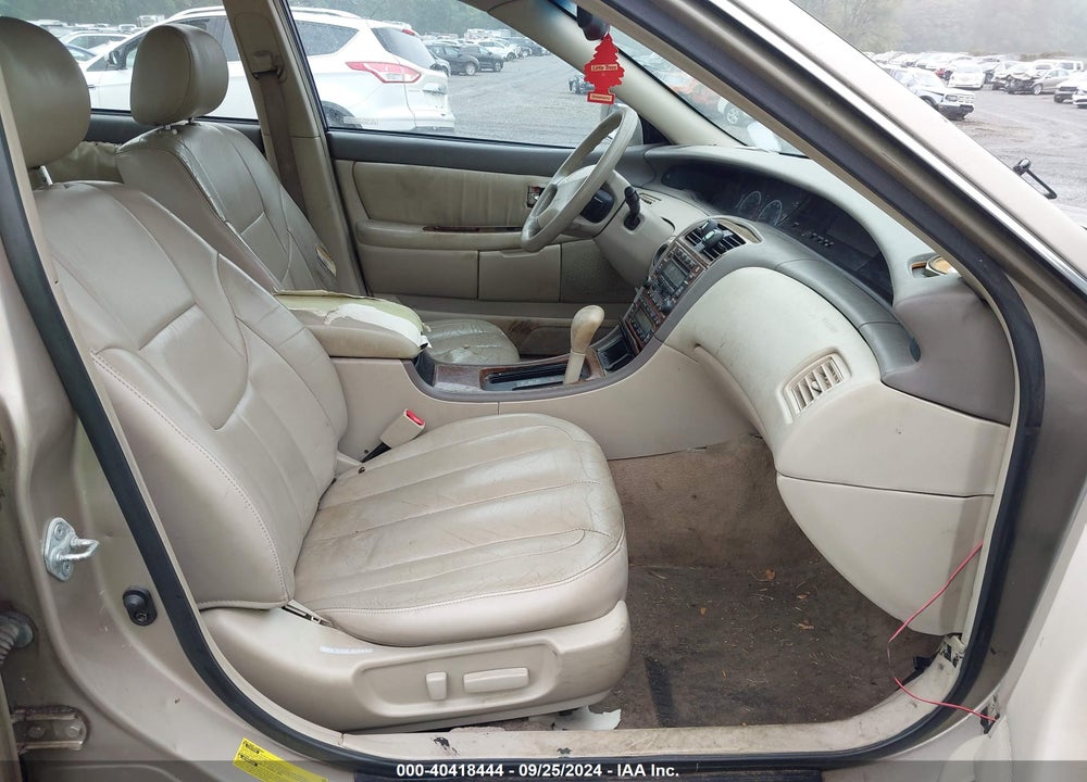 2000 TOYOTA AVALON XLS VIN: 4T1BF28B6YU038681