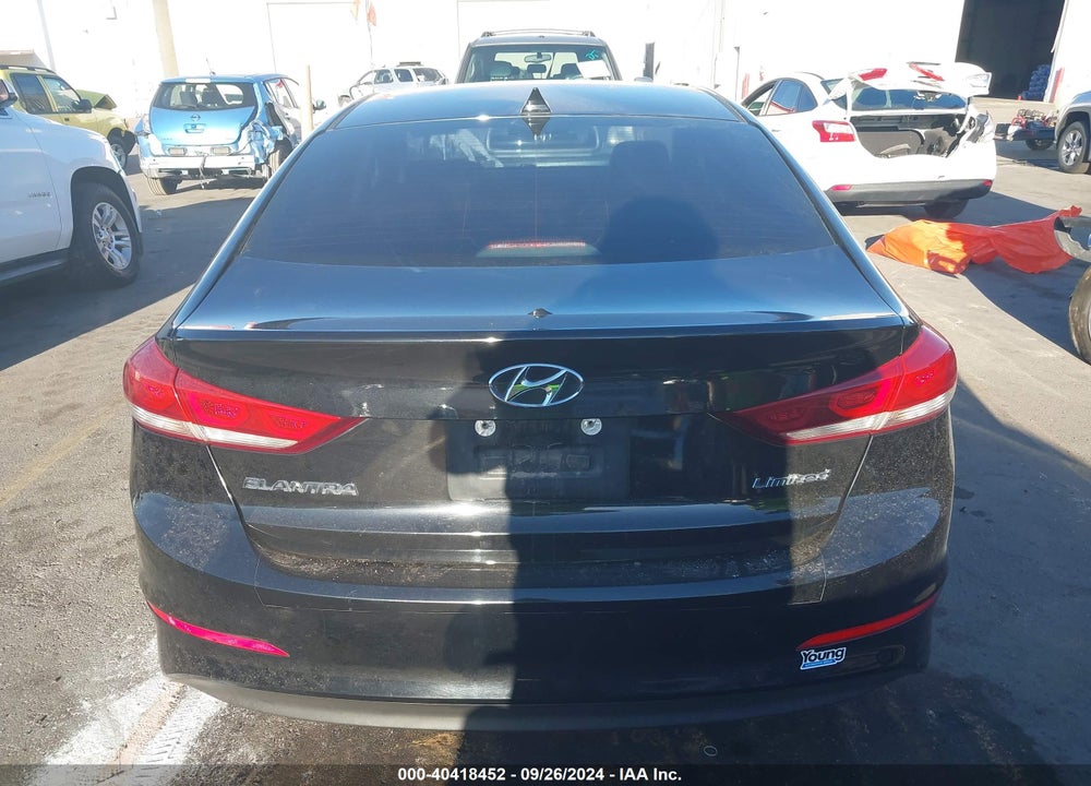 2017 HYUNDAI ELANTRA LIMITED/SE/VALUE EDITION VIN: KMHD84LFXHU269236