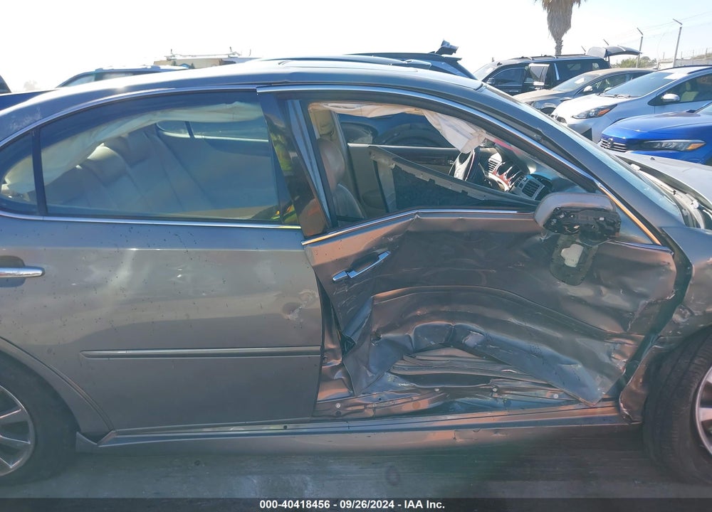 2002 LEXUS ES 300 VIN: JTHBF30G120064684