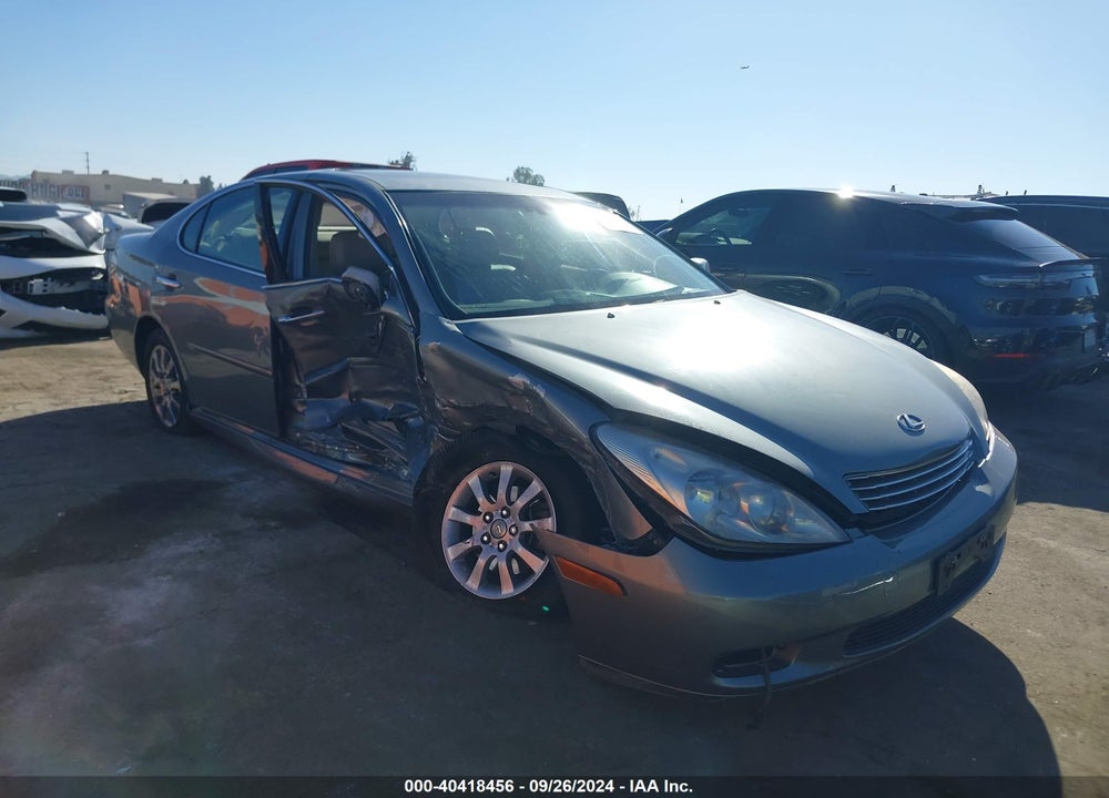2002 LEXUS ES 300 VIN: JTHBF30G120064684