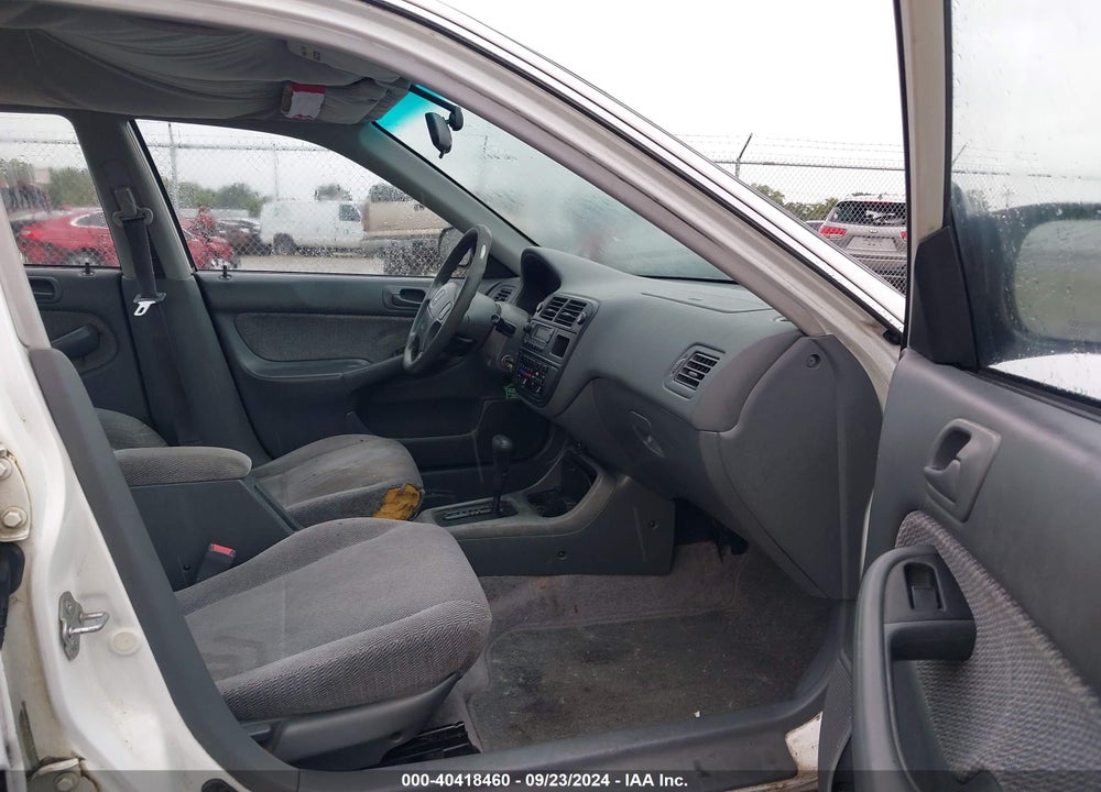 1998 HONDA CIVIC LX VIN: 1HGEJ6671WL052000