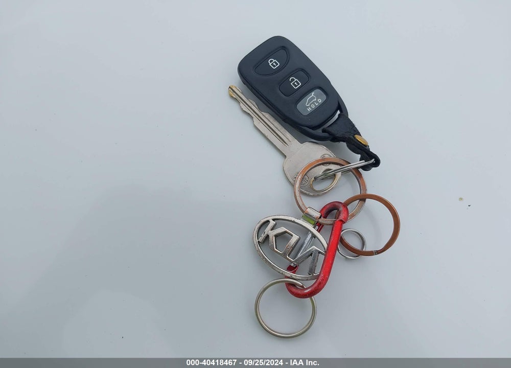 2009 KIA SORENTO LX VIN: KNDJD735595867077