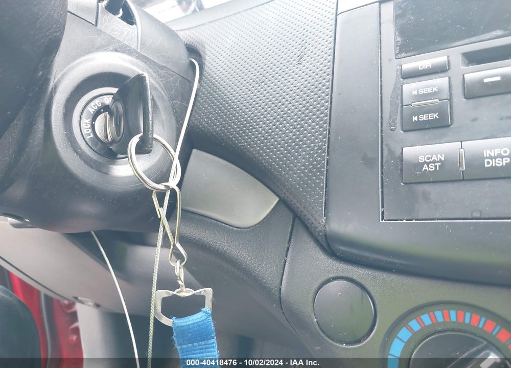 2009 CHEVROLET AVEO LT VIN: KL1TD56E49B332193