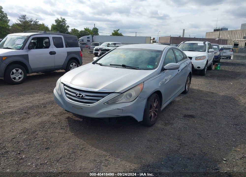 2014 HYUNDAI SONATA GLS VIN: 5NPEB4AC4EH930154